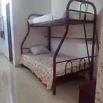 Casa Em Cabo Frio Para Ate 6 Pessoas Com Piscina