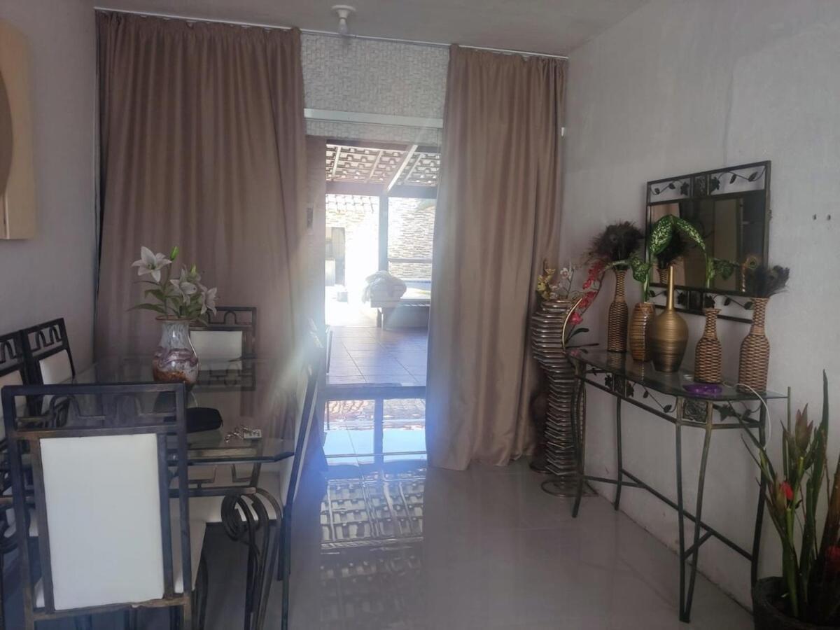 Casa Em Ate 6 Pessoas Com Piscina Casa de férias *