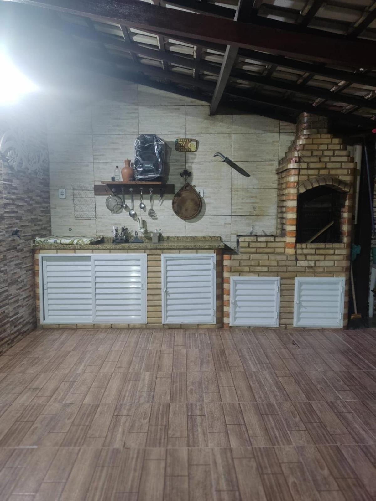 Casa Em Ate 6 Pessoas Com Piscina *