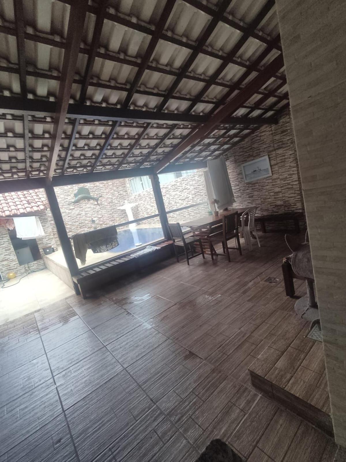 Casa Em Ate 6 Pessoas Com Piscina *